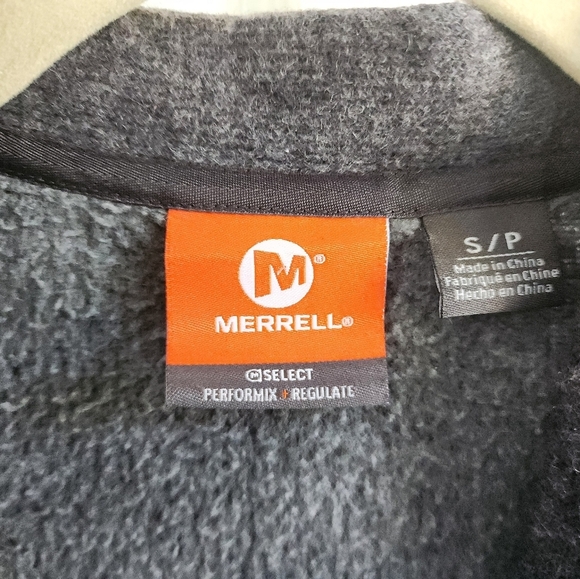 Merrell Assymetrical Front Button Up Cardigan with  Square Wooden Buttons Size S - Picture 3 of 9